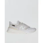 New Balance Men's 997R Sneaker - Soft Muslin