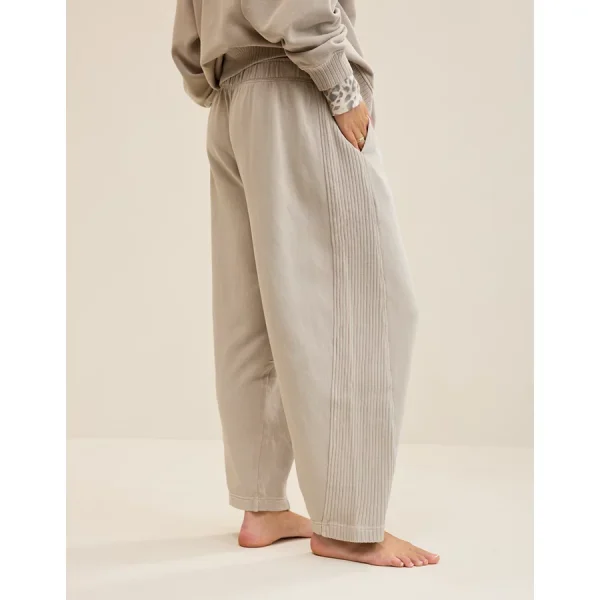 Aerie Oh Snap! Barrel Sweatpant - Stone Harbor