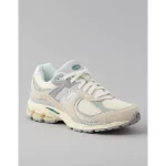 New Balance Women's 2002R Sneaker - Gray