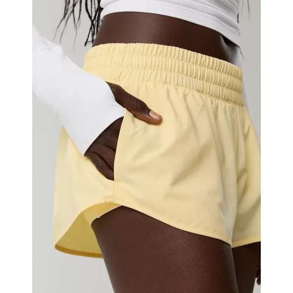 OFFLINE By Aerie 2" Hot Stuff Short - Yellow Notes