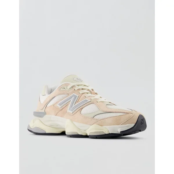 New Balance 9060 Sneaker - Rose