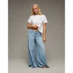 AE Ex-Boyfriend Holiday Graphic T-Shirt - White