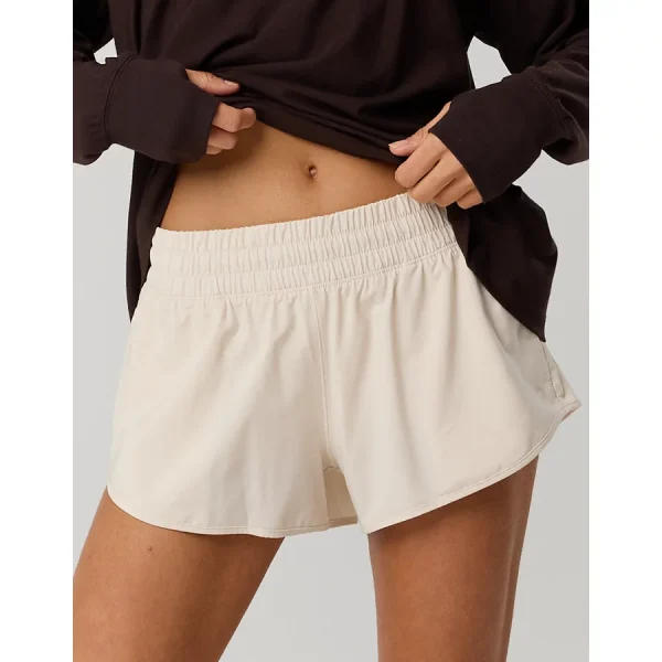 OFFLINE By Aerie 2" Hot Stuff Short - Cake Batter